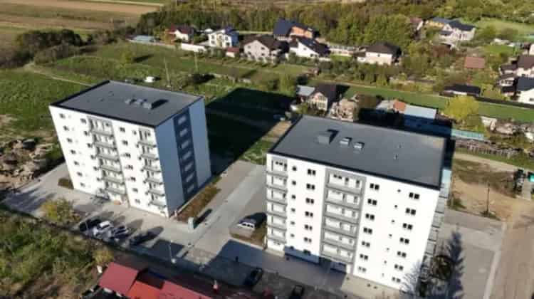Apartament 3 Camere Mioveni Bloc Nou TVA Inclus