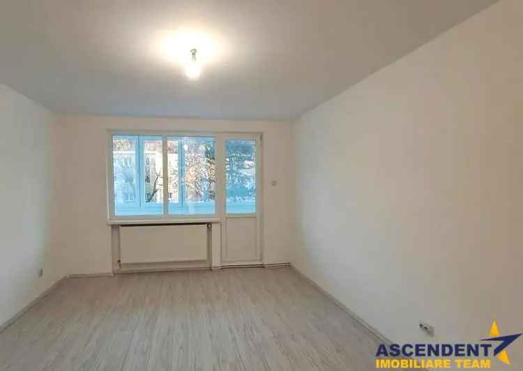 Apartament de vânzare cu 2 camere în Mureșeni, confort 1, etaj 3