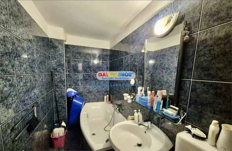 Apartament 3 camere 76 mp 13 Septembrie Novaci