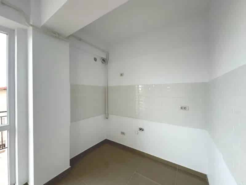 Apartament 3 Camere Bloc Nou Valea Lupului