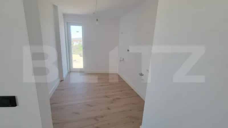 Apartament 4 camere de vanzare zona Auchan Iris