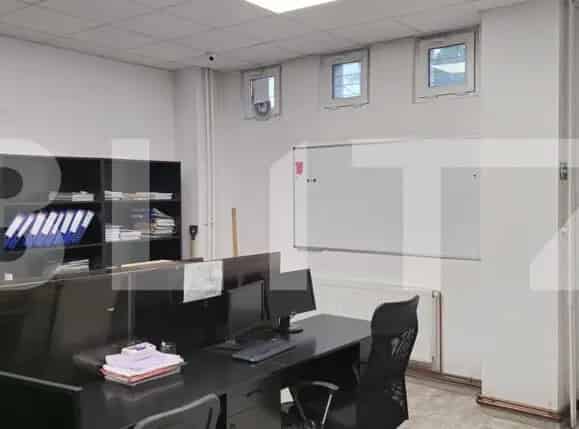 Spatiu Comercial 70.8 mp Parter Open Space Lapus Arges