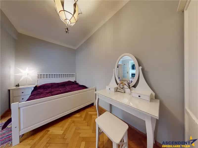 Apartament 3 camere Brasov zona centrala