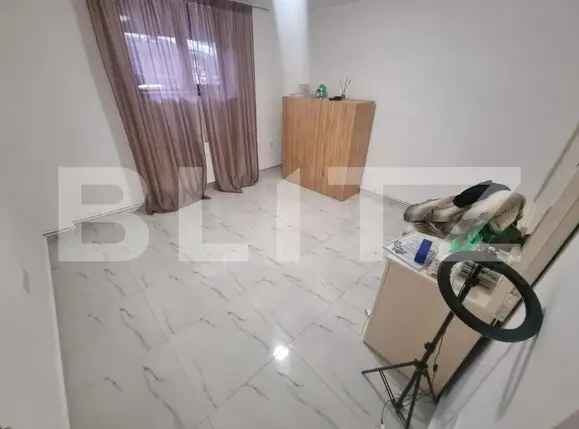 Apartament 2 camere decomandate, Calea Severinului, zona Hotel Grim