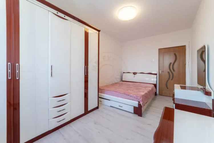 Inchiriere apartament 3 camere Negru Voda proaspat renovat