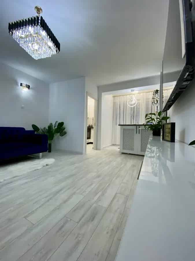 Apartament Drumul Taberei Aproape de Metrou Favorit