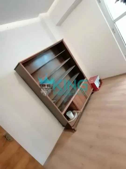 Vanzare apartamente 2 camere Tineretului cu parcare si balcon