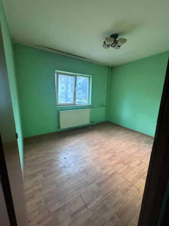 Apartament 2 camere Radauti Parter Renovabil