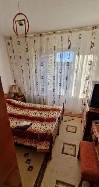 Inchiriere apartament 2 camere zona Soarelui cu centrală proprie