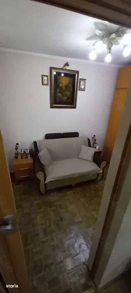 Apartament 2 camere - Trivale