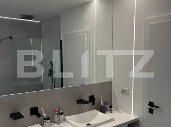 Penthouse 3 camere Calea Bucuresti zona Dezrobirii McDonalds