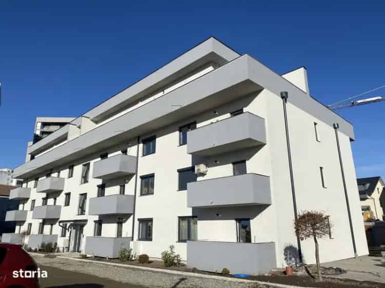Vand Apartament 2 Camere Decomandat Mihai Viteazu