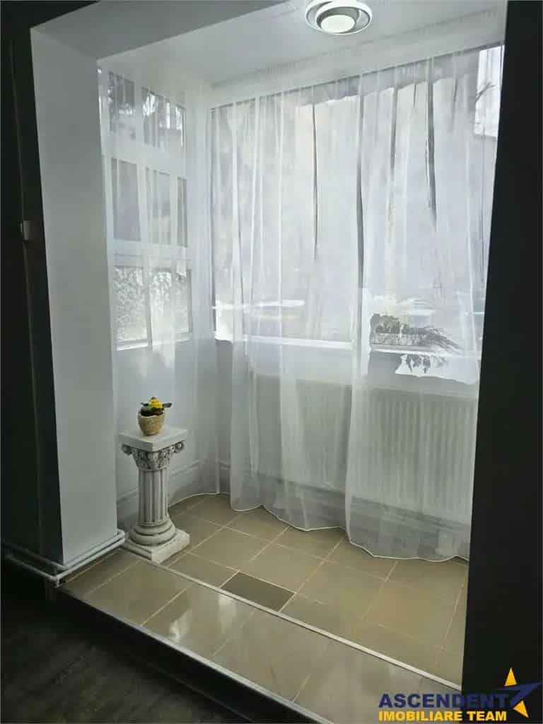Apartament 2 camere Grivitei Brasov Parter Modernizat