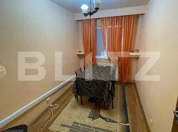 Apartament 3 camere, decomandat, 60mp, zona 9 mai