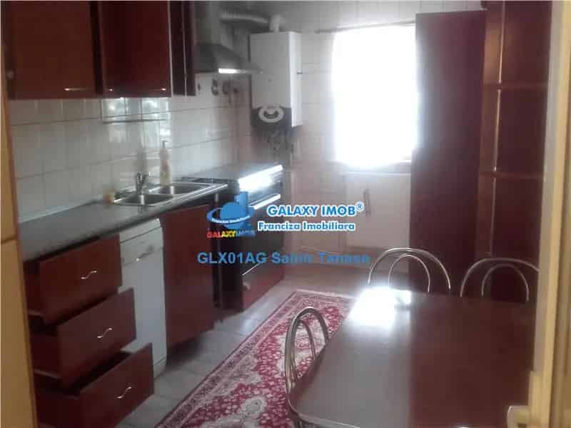 Vila de Lux de Inchiriat Maracineni