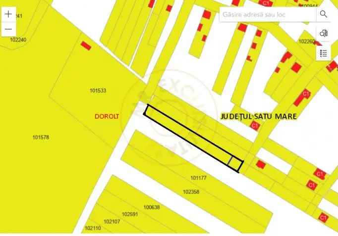 De vanzare teren in Dorolt vis a vis de terenul de fotbal