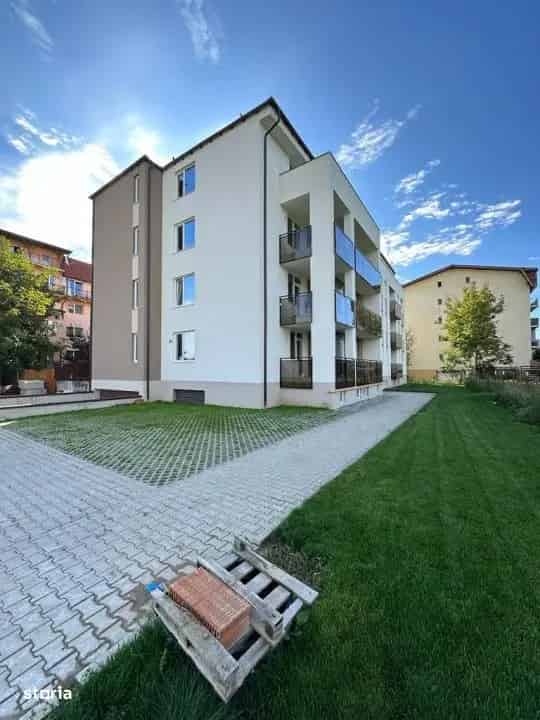 Apartament 3 camere zona Muzeul Apei 57mp utili