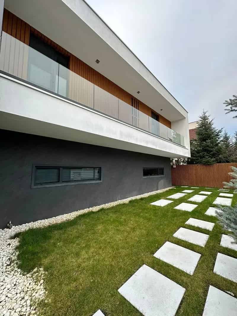 Mansion de Lux spre Inchiriere Erou Iancu Nicolae