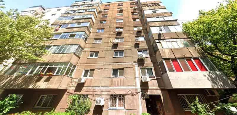Garsoniera 3070mp Sector 5 Bucuresti