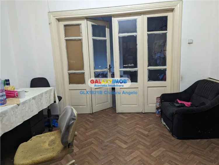 Vanzare casa 4 camere Calea Ferentari cu gradina si pivnita