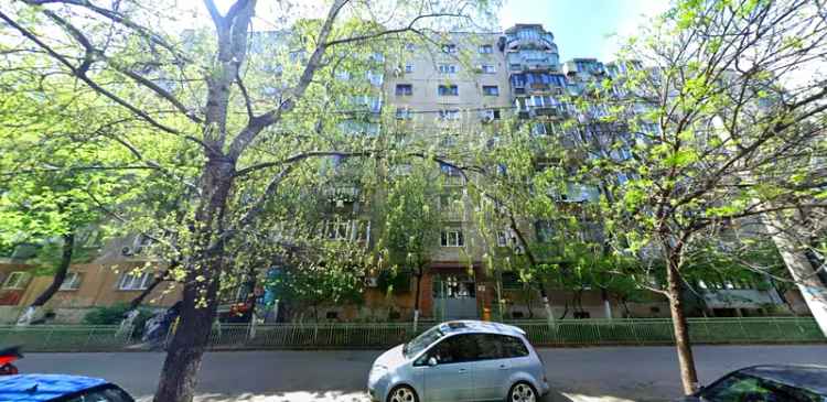 Apartament de vanzare 3 camere sector 5 Bucuresti cu lift si 73 mp