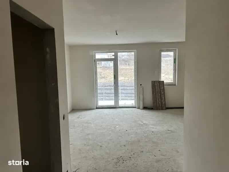 Apartament 52mp Parter Inalt Ansamblu Rezidential Modern