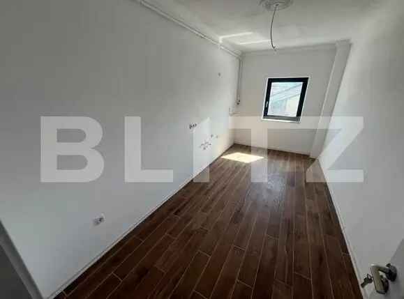 Apartament 2 camere, 90mp , BLOC NOU, Zona -Piata