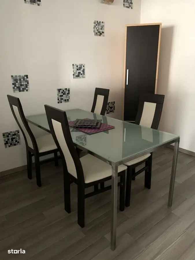 Apartamente de vanzare 2 camere stradal pe Bulevardul Unirii