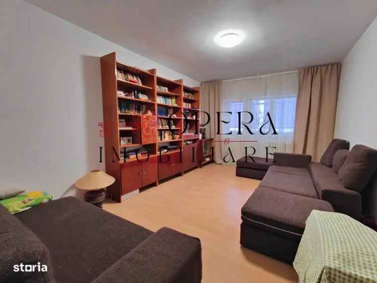 Vanzare apartament 3 camere decomandat zona Dacia