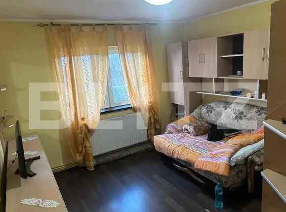 Apartament 4 camere,105 mp utili,Micro 17