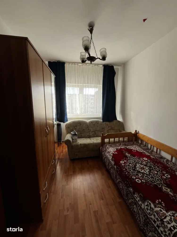 Vânzare apartament renovat 3 camere în Sebeș cu comision zero