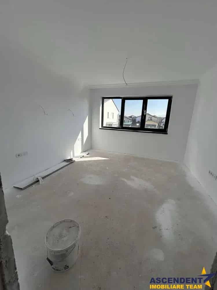 Duplex 110 mp Sanpetru Brasov
