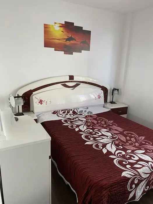 Inchiriere apartament 4 camere Prundu cu 2 bai si 2 balcoane